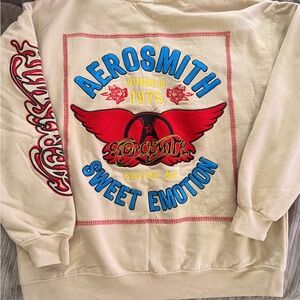 Aerosmith Cream 'Sweet Emotion' Graphic Crewneck Sweatshirt